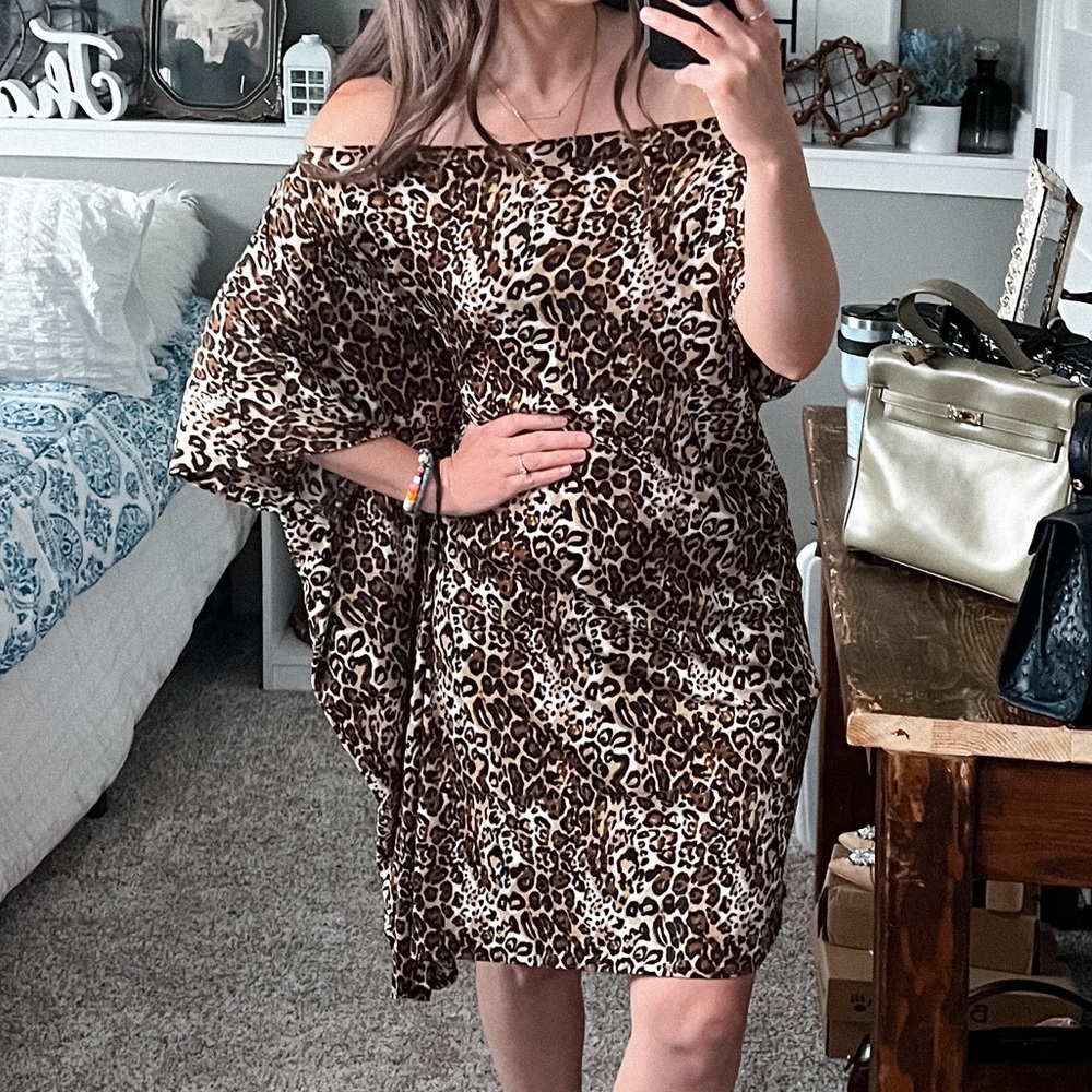 Bebe off shoulder leopard cheetah animal print mini dress batwing boho style A